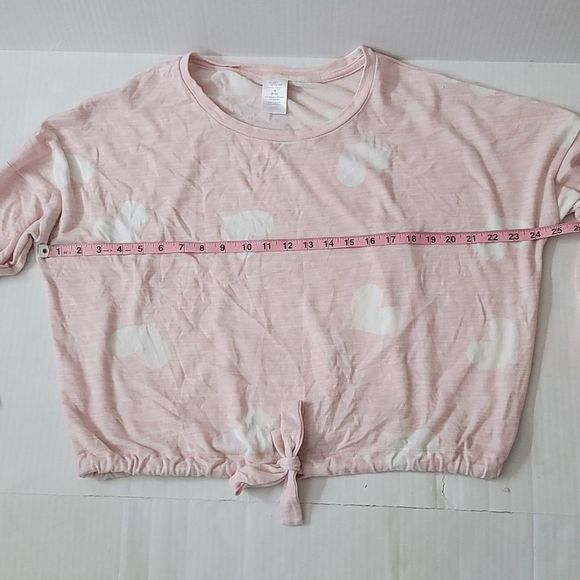Secret Treasures-Pink Sweater w/White Hearts - Picture 7 of 8